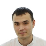 Вазиров Альберт Ратмилович, Стоматолог-хирург, Стоматолог-имплантолог - Нижний Тагил