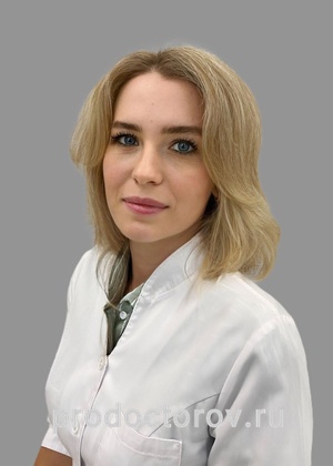 Фотография с изображением руководителя