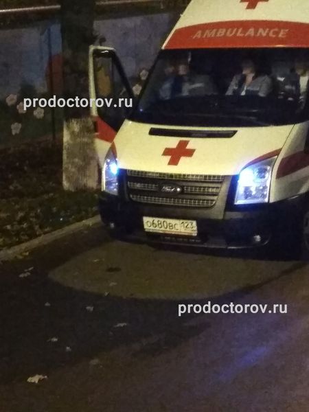 в надежных руках краснодар скорая. вызвать скорую помощь. в надежных руках краснодар скорая. картинка медицинской помощи так и не дождаться. дтп со скорой в краснодаре.