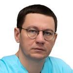 Комаров Роман Николаевич, Кардиохирург, Малоинвазивный хирург, Сосудистый хирург (ангиохирург) - Москва