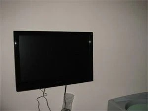 Телевизор палаты повышенной комфортности (www.apogey-med.ru)