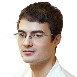 Батаев Дмитрий Сергеевич, стоматолог-ортопед , стоматолог-хирург - Новосибирск