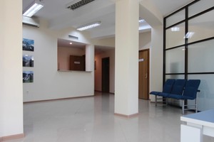 Холл и регистратура поликлиники Холл и регистратура поликлиники