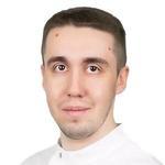 Жарков Роман Александрович, Стоматолог-имплантолог, Стоматолог-хирург - Томск