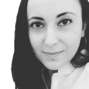 Іскер әйелмен фтосекс Қоғамдық көлікте бойжеткен жыныс мүшесіне тиіп кеткен.