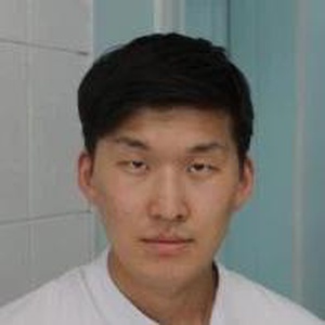 Шагдуров Булат Анатольевич, стоматолог-имплантолог - Улан-Удэ